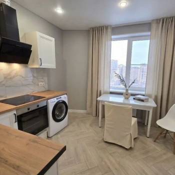 Продается 2-х комнатная квартира, 62 м²