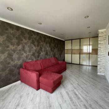 Продается 2-х комнатная квартира, 65,8 м²