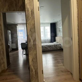 Сдается 1-комнатная квартира, 37 м²