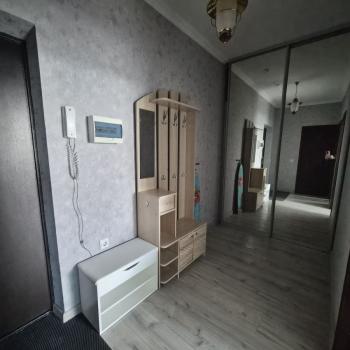 Сдается 1-комнатная квартира, 42 м²