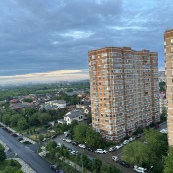Продается 1-комнатная квартира, 46 м²