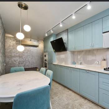 Продается Многокомнатная квартира, 78 м²