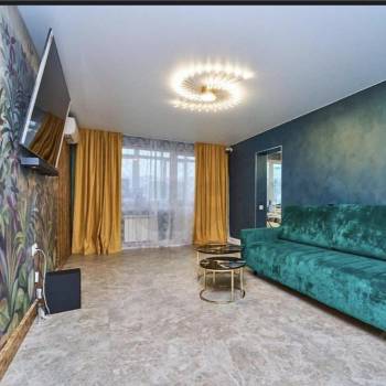 Продается Многокомнатная квартира, 78 м²