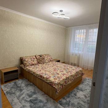 Сдается 2-х комнатная квартира, 60 м²
