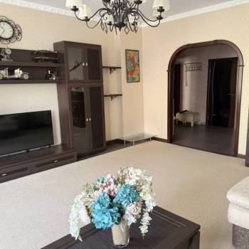 Сдается Многокомнатная квартира, 112,9 м²
