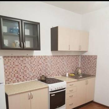 Сдается 1-комнатная квартира, 37 м²