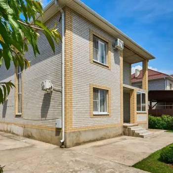 Продается Дом, 182 м²