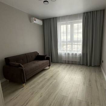 Сдается 1-комнатная квартира, 35 м²