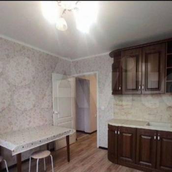 Сдается 2-х комнатная квартира, 60 м²