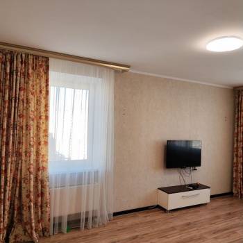Сдается 2-х комнатная квартира, 60 м²