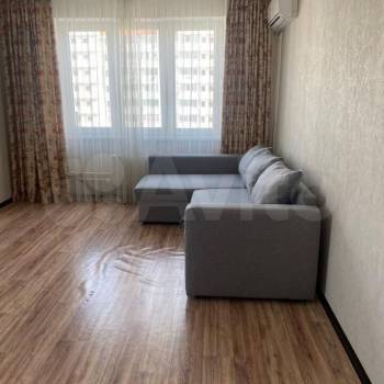 Сдается 2-х комнатная квартира, 60 м²