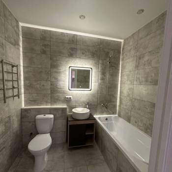 Сдается 1-комнатная квартира, 42 м²
