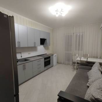 Сдается 2-х комнатная квартира, 72,3 м²