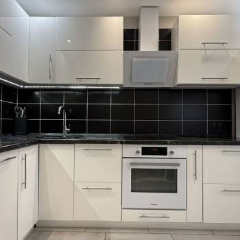 Продается 2-х комнатная квартира, 65 м²
