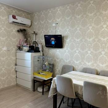 Продается 1-комнатная квартира, 35 м²