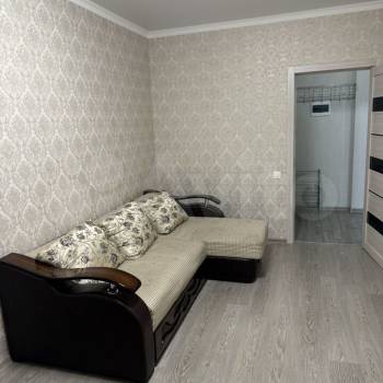 Сдается 2-х комнатная квартира, 65 м²