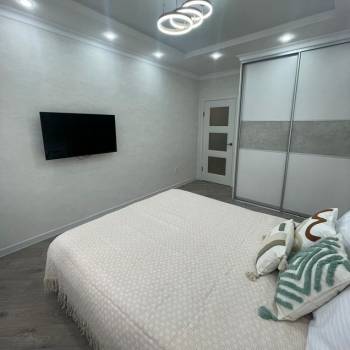 Сдается 2-х комнатная квартира, 65 м²