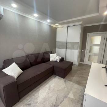 Сдается 2-х комнатная квартира, 65 м²