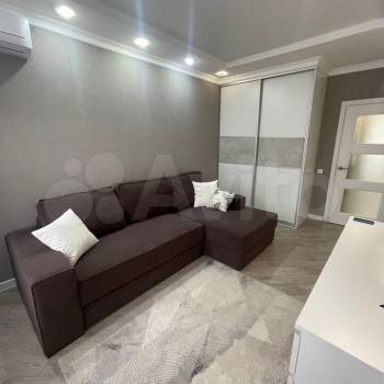 Сдается 2-х комнатная квартира, 65 м²