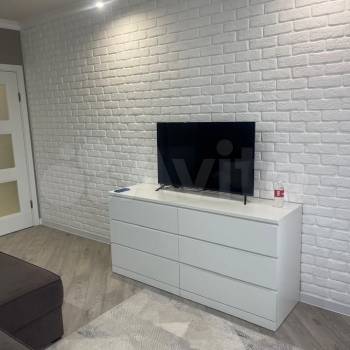 Сдается 2-х комнатная квартира, 65 м²