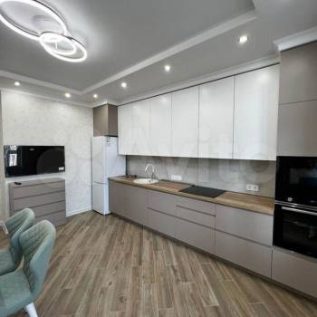 Сдается 2-х комнатная квартира, 65 м²