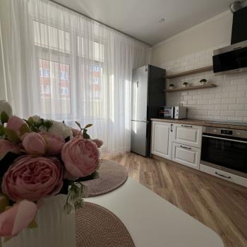 Сдается 1-комнатная квартира, 38 м²