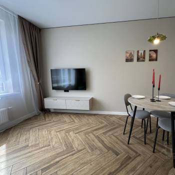 Сдается 1-комнатная квартира, 39 м²