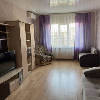 Сдается 1-комнатная квартира, 41 м²