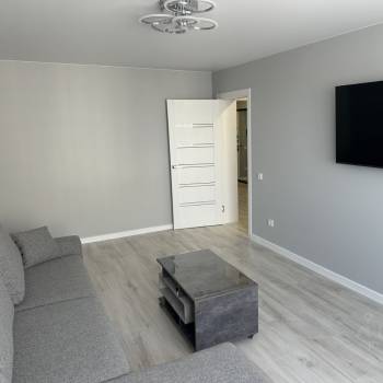 Сдается 2-х комнатная квартира, 59 м²