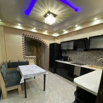 Сдается 1-комнатная квартира, 55 м²