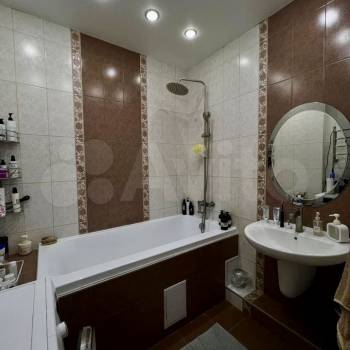 Сдается 2-х комнатная квартира, 67,9 м²