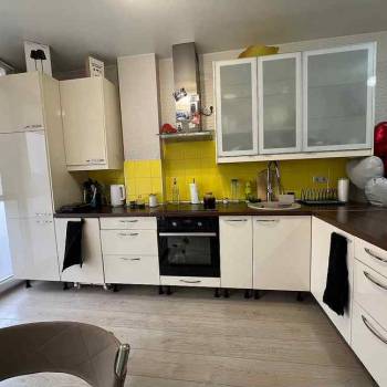 Сдается 2-х комнатная квартира, 67,9 м²
