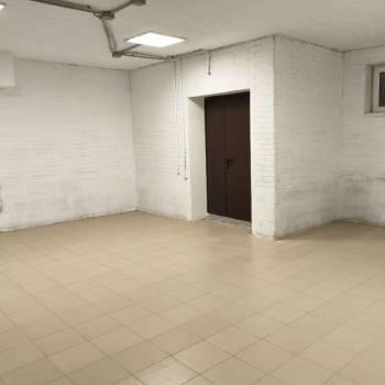 Сдается Нежилое помещение, 140 м²