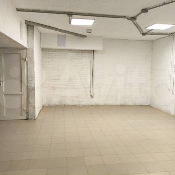 Сдается Нежилое помещение, 140 м²
