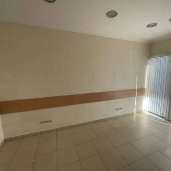 Сдается Торговое помещение, 18 м²