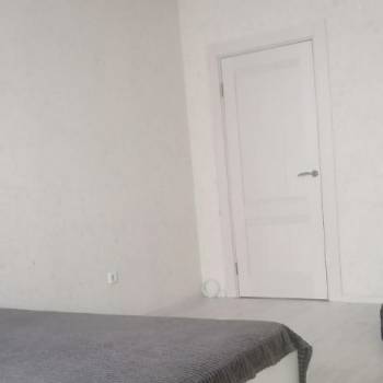 Продается 1-комнатная квартира, 43,3 м²