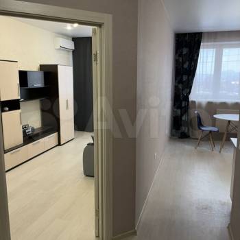 Сдается 1-комнатная квартира, 38 м²