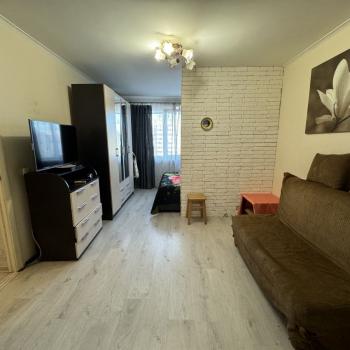 Сдается 1-комнатная квартира, 38 м²