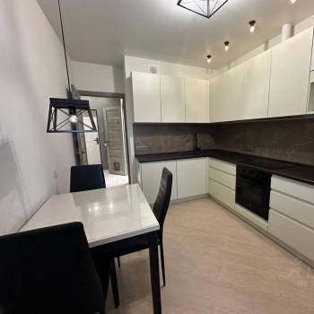 Сдается 1-комнатная квартира, 39 м²