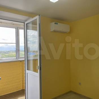Сдается 2-х комнатная квартира, 82 м²