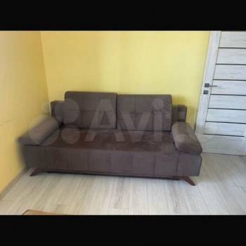 Сдается 2-х комнатная квартира, 82 м²