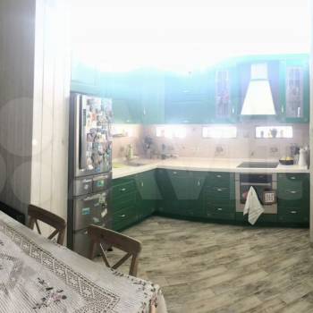 Продается Многокомнатная квартира, 168 м²
