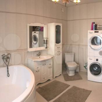 Продается Многокомнатная квартира, 168 м²