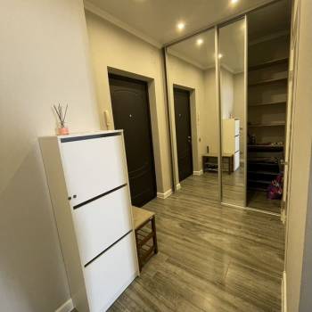Сдается 1-комнатная квартира, 42 м²