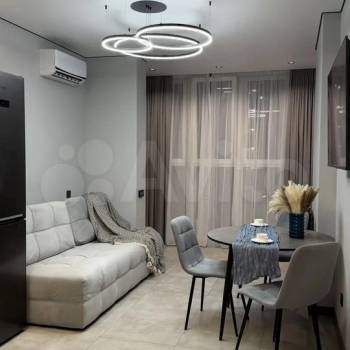 Сдается 1-комнатная квартира, 45 м²