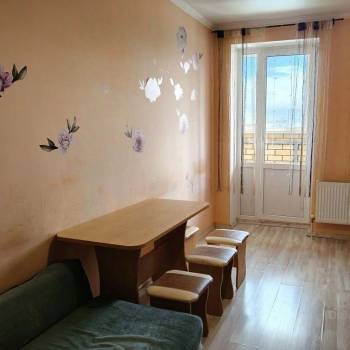 Сдается 1-комнатная квартира, 41 м²