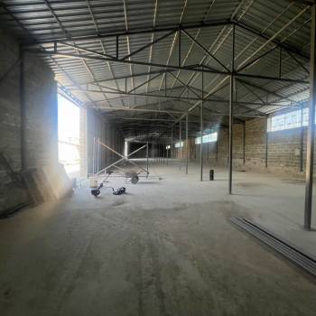 Сдается Нежилое помещение, 1300 м²