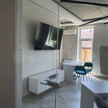 Продается Нежилое помещение, 550 м²