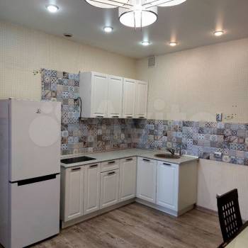 Сдается Многокомнатная квартира, 94 м²