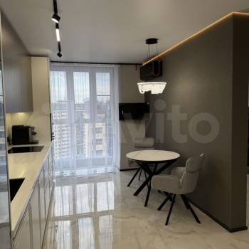 Продается 3-х комнатная квартира, 90 м²